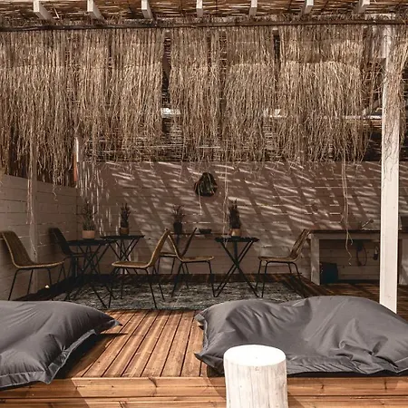 La - Saint Gæstehus 4*