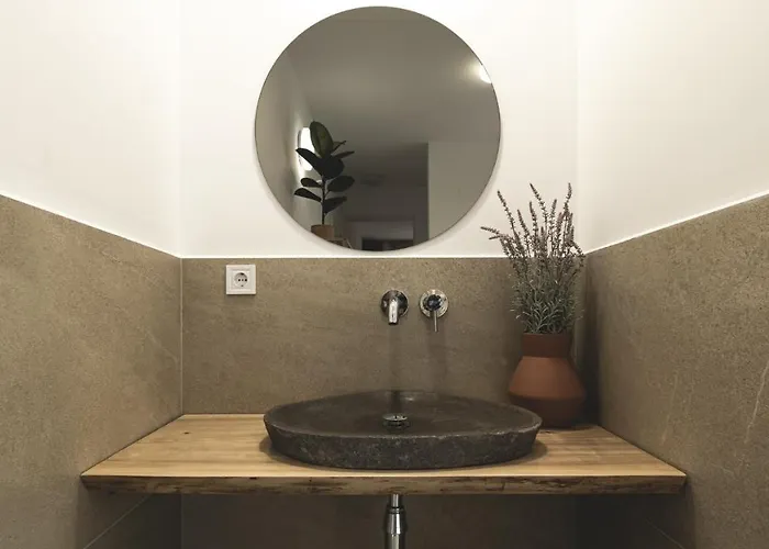 La - Saint Vendégház