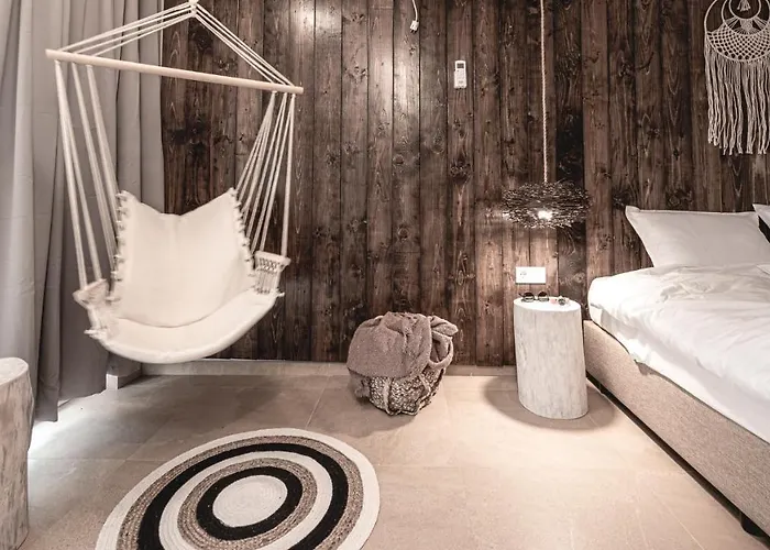 La - Saint Szveti Vlasz