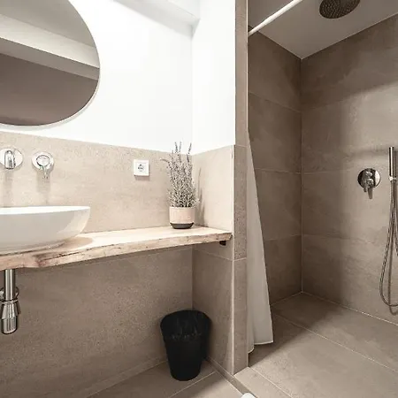 ゲストハウス La - Saint